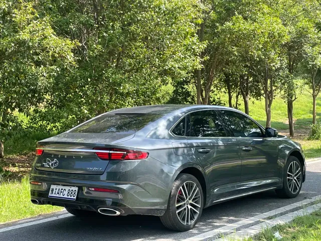 Geely Xingrui — Фото автомобиля 9