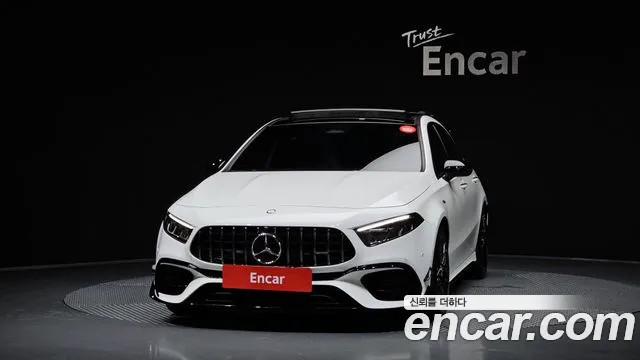 Mercedes-Benz A-Class — Фото автомобиля 3