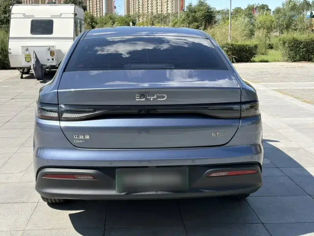 BYD Seal 05 DM-i — Фото автомобиля 10