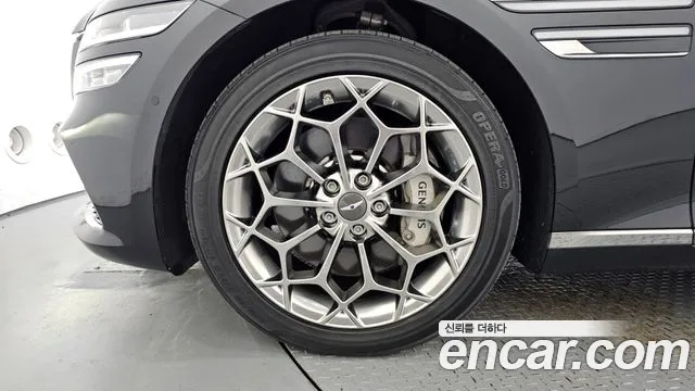 Genesis G80 RG3 — Фото автомобиля 5