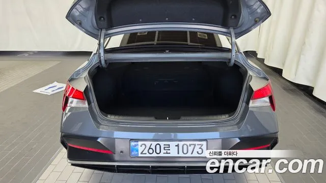 Hyundai Avante CN7 — Фото автомобиля 26