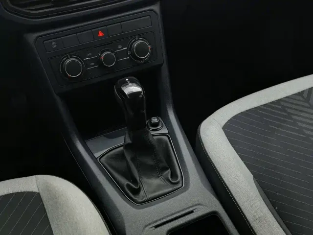 Volkswagen Tharu — Фото автомобиля 13