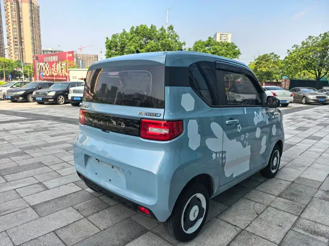 Wuling Hongguang Mini EV — Фото автомобиля 6