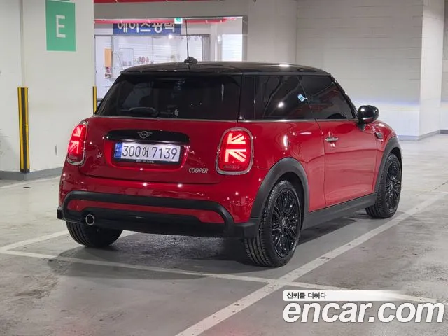 MINI Cooper — Фото автомобиля 4