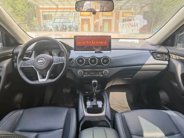 Nissan X-Trail — Фото автомобиля 6