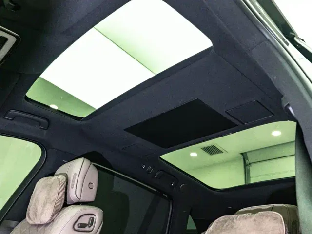 Li Auto Li L8 — Фото автомобиля 22