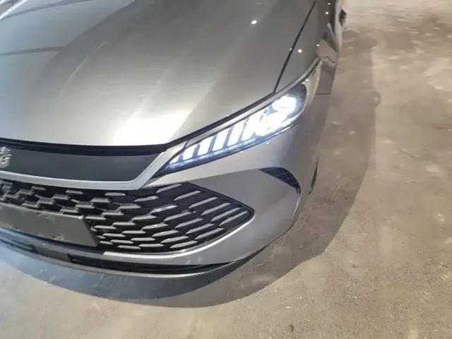 BYD Qin PLUS — Фото автомобиля 23
