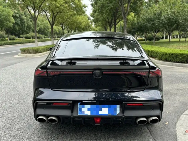 Changan UNI-V — Фото автомобиля 5