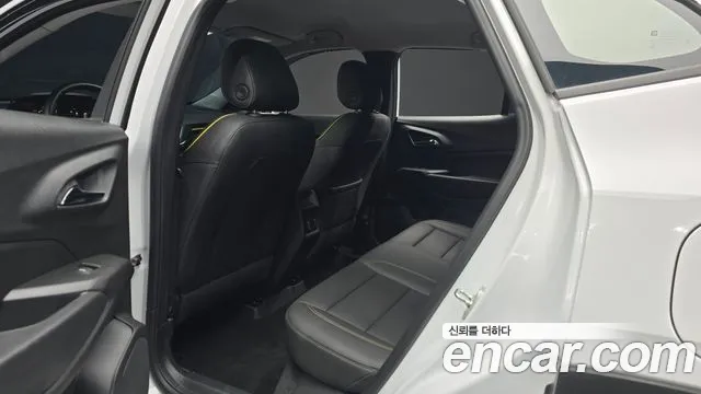 ChevroletGMDaewoo Trax Trax Кроссовер — Фото автомобиля 11