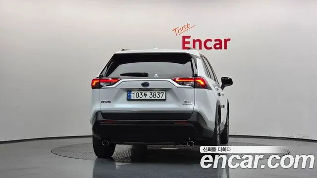Toyota RAV4 5th Gen — Фото автомобиля 4