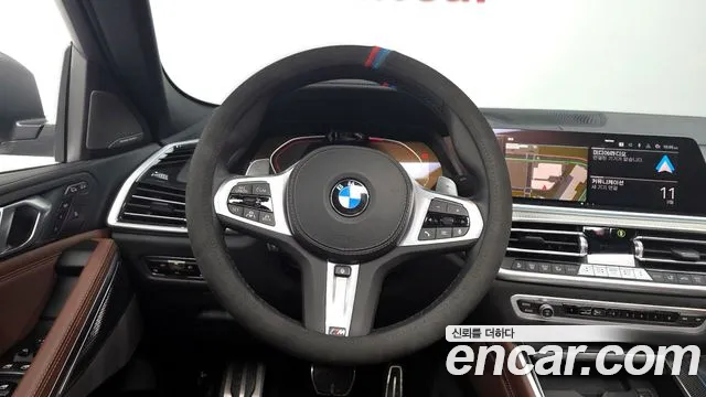 BMW X6 xDrive40i M Sport — Фото автомобиля 13