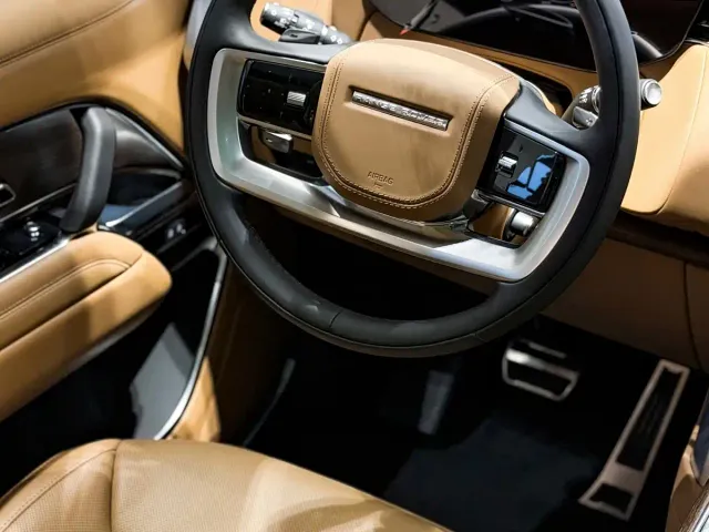 Land Rover Range Rover — Фото автомобиля 10