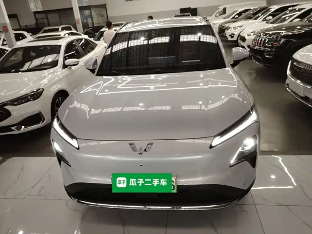 Wuling Starlight S — Фото автомобиля 2