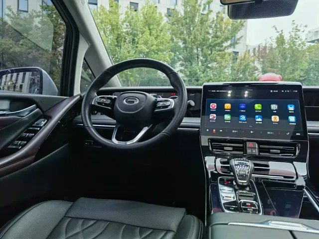 GAC Trumpchi M8 — Фото автомобиля 11