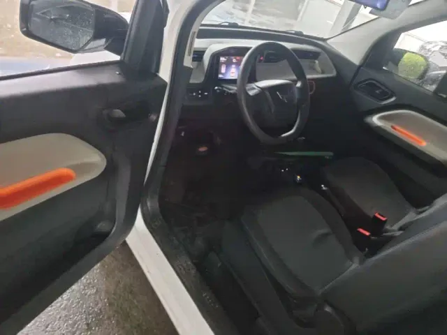 Wuling Hongguang Mini EV — Фото автомобиля 15