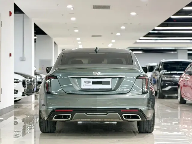 Cadillac CT5 — Фото автомобиля 2