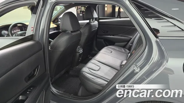 Hyundai AVANTE Новый Avante (CN7) — Фото автомобиля 11