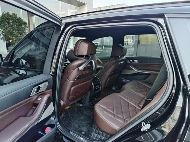 BMW X5 — Фото автомобиля 4