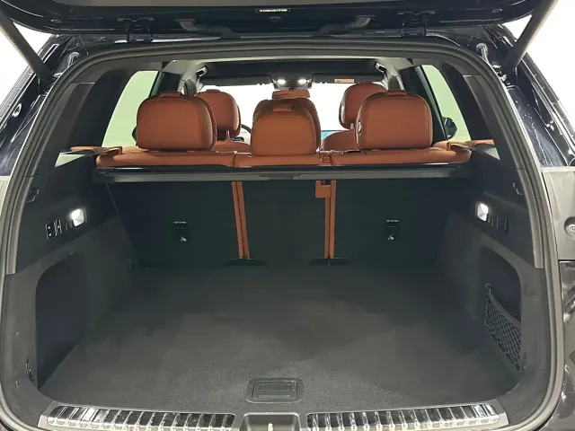 Li Auto L7 — Фото автомобиля 14