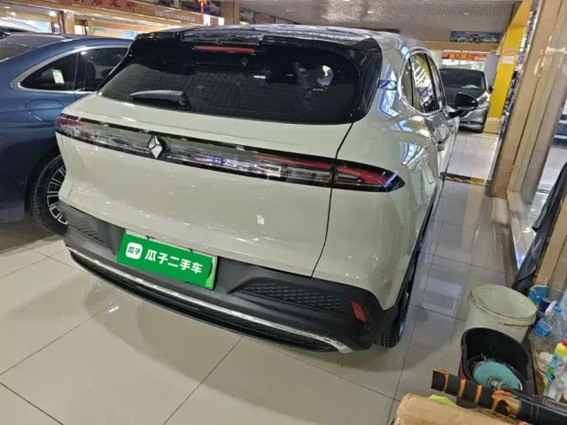 Baojun Yunhai — Фото автомобиля 6