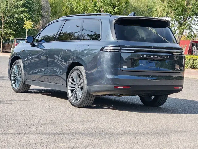 Leapmotor C16 — Фото автомобиля 9