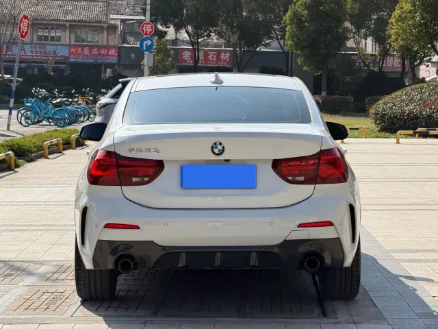 BMW 1 Series — Фото автомобиля 5