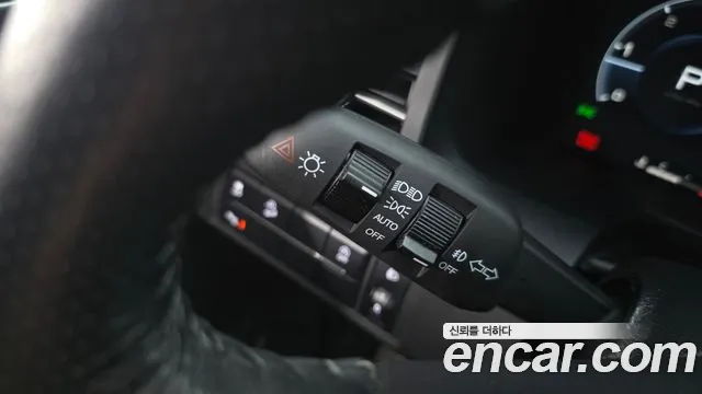 KG_Mobility_Ssangyong Rexton Новый Rexton Sport Дизель 2.2 4WD — Фото автомобиля 26