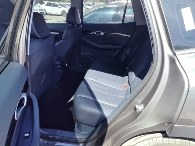 Geely Galaxy E5 — Фото автомобиля 16