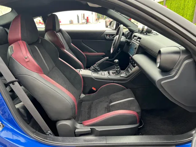 Subaru BRZ — Фото автомобиля 12