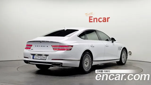 Genesis G80 Бензин 2.5 турбо 2WD — Фото автомобиля 2