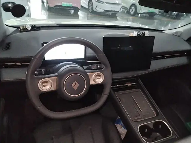 Baojun Yunhai — Фото автомобиля 9