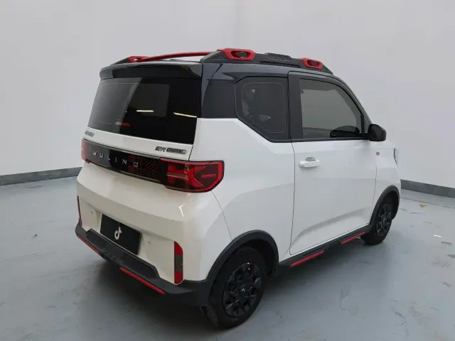 Wuling Hongguang Mini EV — Фото автомобиля 9