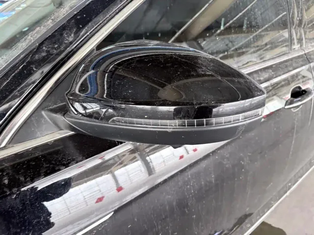 Volkswagen Passat — Фото автомобиля 4
