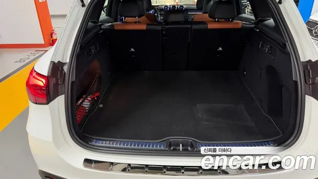 Mercedes-Benz GLC-Class — Фото автомобиля 10