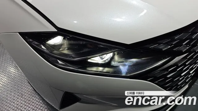 Hyundai Grandeur Grandeur (New) Hybrid — Фото автомобиля 7