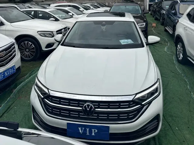 Volkswagen Sagitar — Фото автомобиля 2