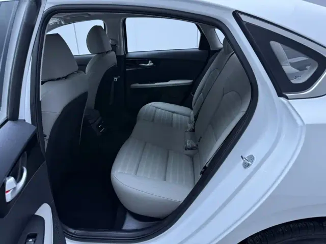 Kia K3 — Фото автомобиля 18