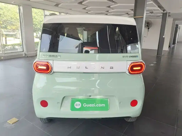Wuling Hongguang Mini EV — Фото автомобиля 5