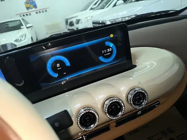 Wuling Motors Wuling Bingo 2023 203km Comfort Version — Фото автомобиля 12