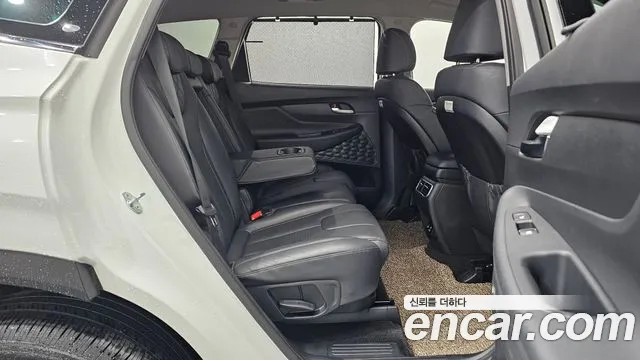 Hyundai Santafe — Фото автомобиля 11