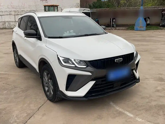 Geely Binyue — Фото автомобиля 11