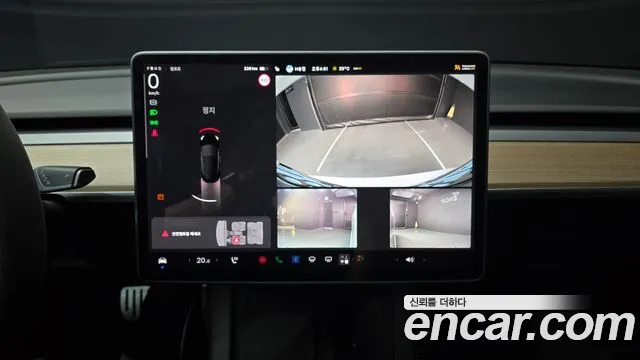 Tesla Model 3 — Фото автомобиля 15
