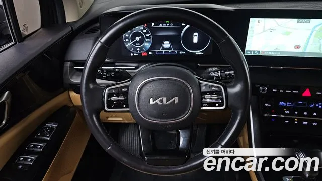 Kia Carnival Generation 4 — Фото автомобиля 14
