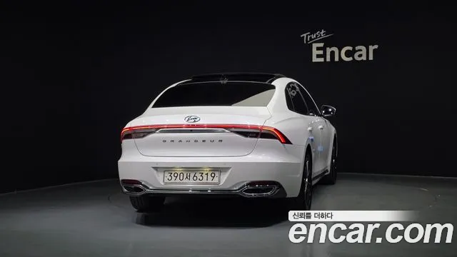 Hyundai Grandeur Новый Grandeur IG 3.0 LPi (Для проката) — Фото автомобиля 3