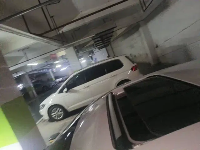 Hyundai Elantra — Фото автомобиля 6