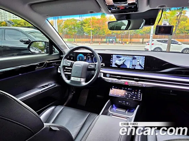 Hyundai Grandeur GN7 — Фото автомобиля 8