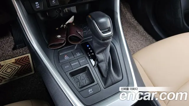 Toyota RAV4 5th Gen — Фото автомобиля 12