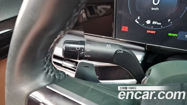 Hyundai Grandeur — Фото автомобиля 15