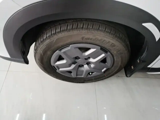 BYD Yuan UP — Фото автомобиля 22
