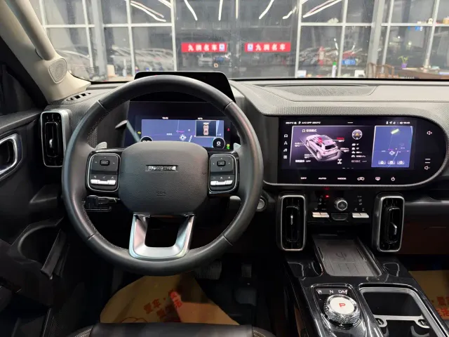 Haval Big Dog — Фото автомобиля 9
